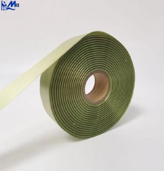 Green Satin Care Label Roll