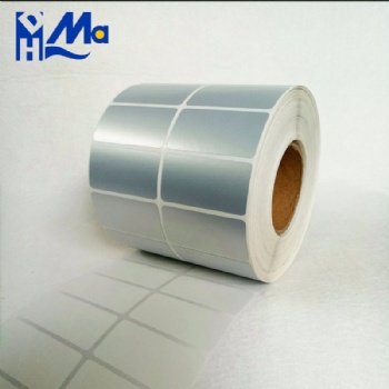 Custom size self adhesive matte silver PET label stickers with printed serial numbers on rolls