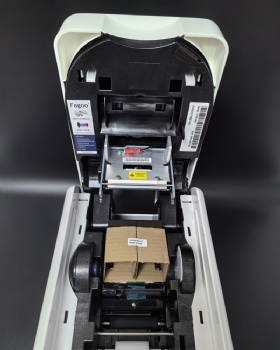 Single and Double-sided Hologram Watermarks Function Pvc Id Card Printer That Prints Member Employee Business Cards